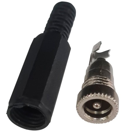 Adaptador plug hembra 2.1 x 5.5 para soldar en cable